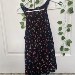 Black cherry printed flared out at the bottom tank top🍒